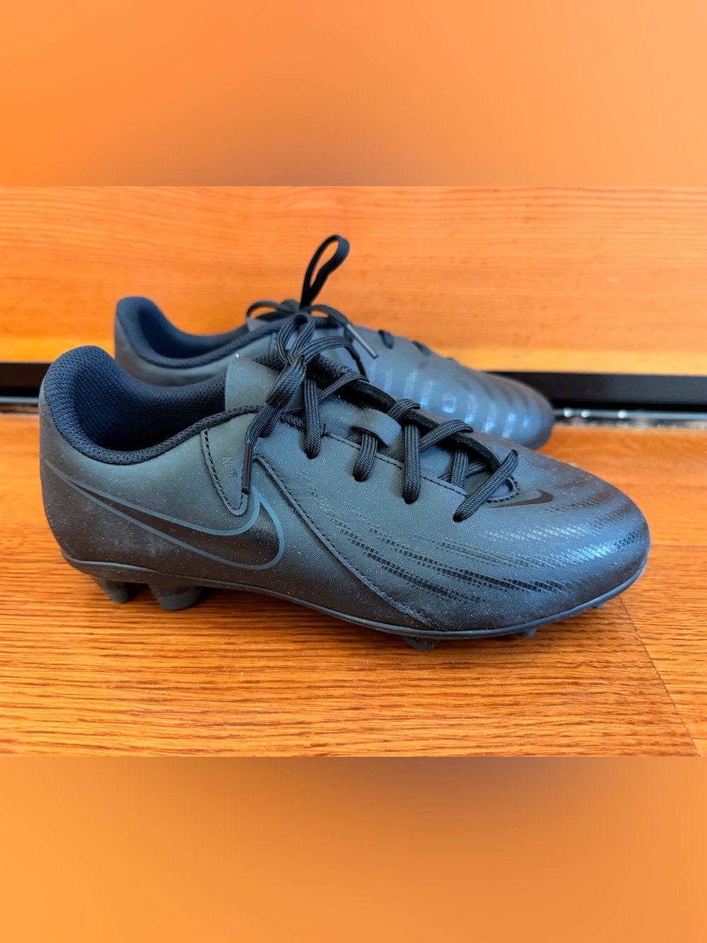 NEW Nike Jr Phantom GX II Club FG/MG Soccer Cleats Black Size 3Y